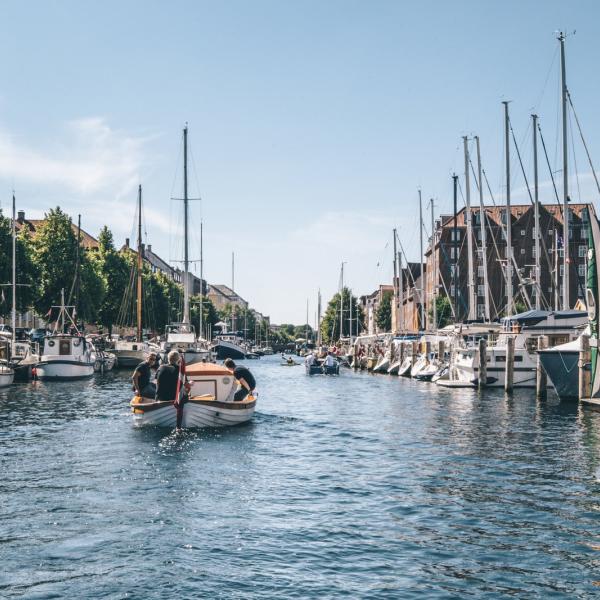 Kopenhagen, Boot im Kanal