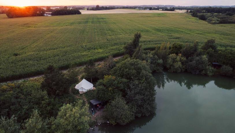 Foto einer glamping Suite bei Bakkegaarden