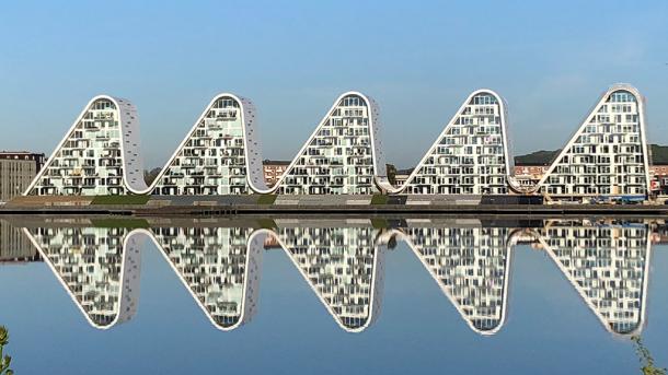 Bølgen (The Wave), an apartment building in Vejle, Denmark, that looks like a wave