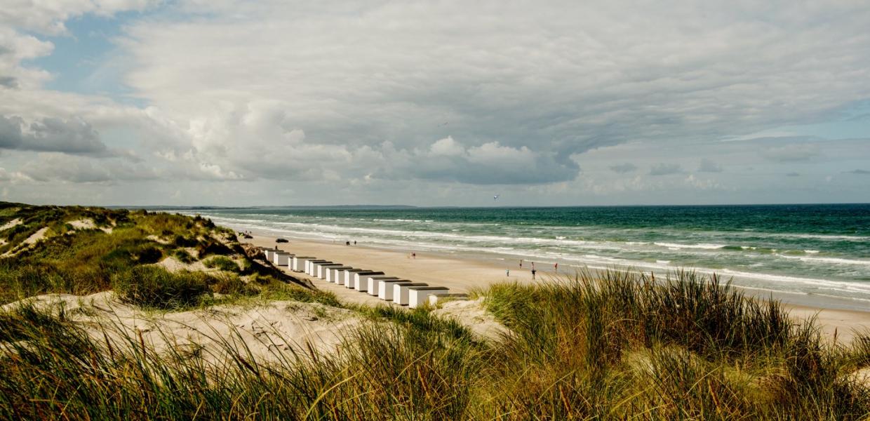 Løkken, bathing houses at the beach