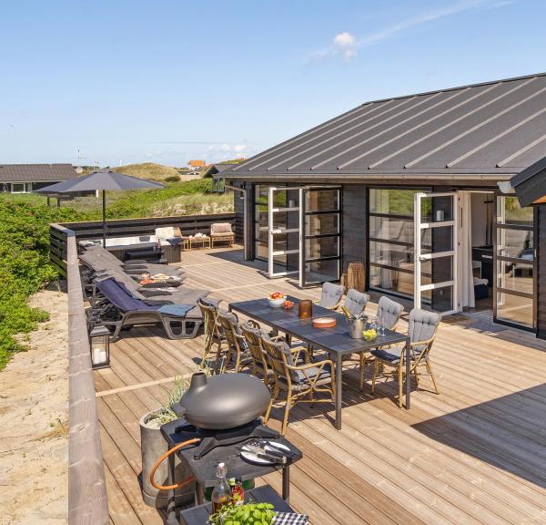 NOVASOL summerhouse 2025