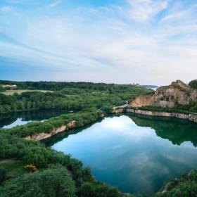 Der Opalsee auf Bornholm in der Dänischen Ostsee