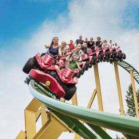 Achterbahn Juvelen im Vergnügungspark Djurs Sommerland in Djursland bei Aarhus, Dänemark