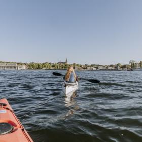 Kayak on Roskilde Fjord, Fjordlandet